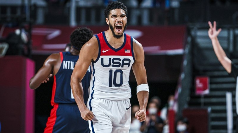 Džeisons Teitums Tokijas olimpiskajās spēlēs. Foto: FIBA