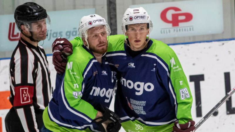 Gints Meija un Kaspars Ziemiņš. Foto: Guntis Lazdāns/LHF