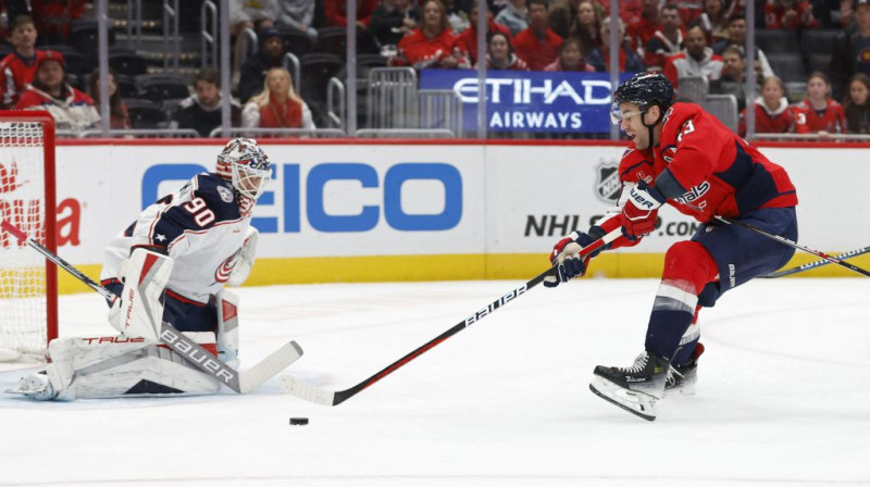 Elvis Merzļikins darbībā. Foto: USA Sports Today/Scanpix