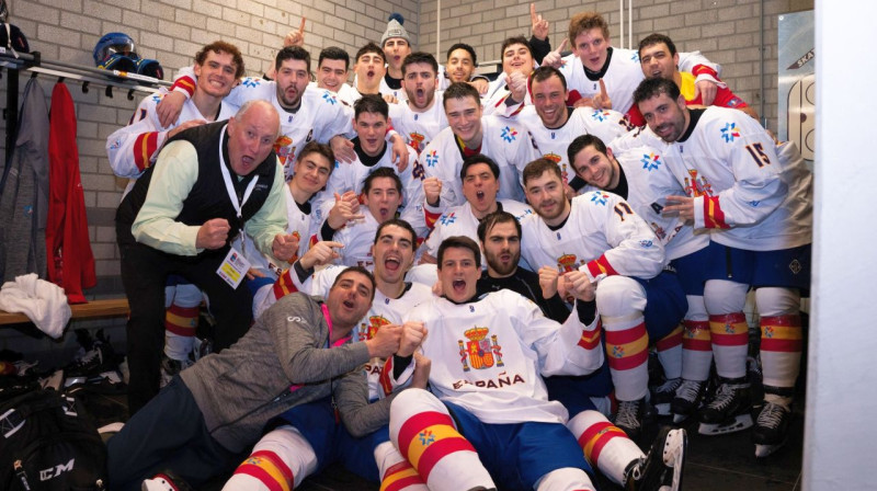 Spānijas hokeja valstsvienība. Foto: Real Federación Española Deportes de Hielo (RFEDH)