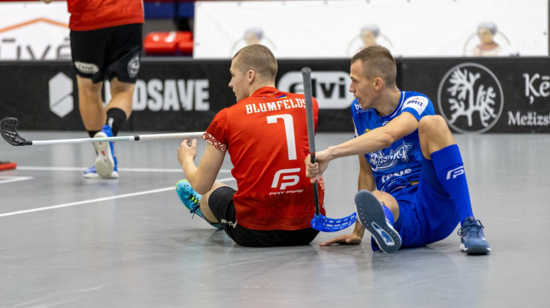 Vai "Lekrings" spēs piecieltes pēc zaudējumu sērijas? Vai "Lielvārde/Fatpipe" beidzot spēs uzveikt cēsniekus? Foto: Floorball.lv