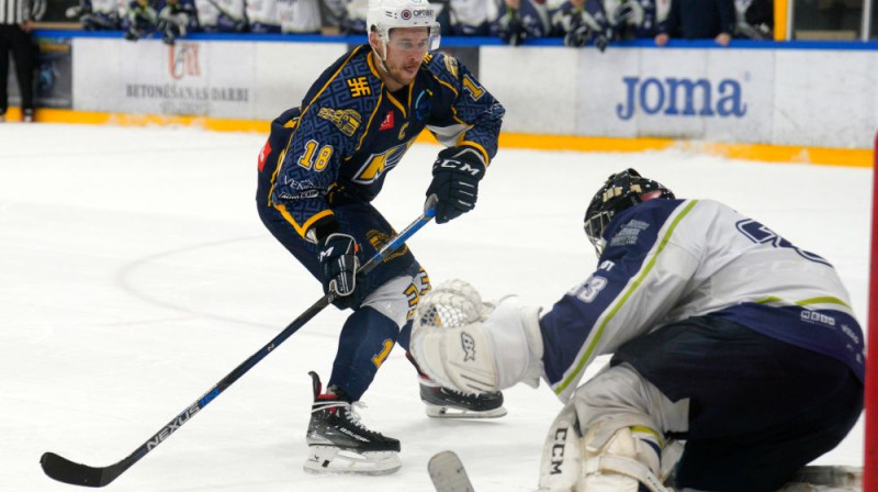 Artūrs Ozoliņš. Foto Romāns Kokšarovs/HK Kurbads