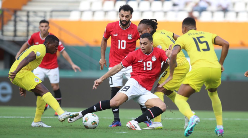 Mirklis no Ēģiptes un Mozambikas valstsvienību spēles. Foto: CAF