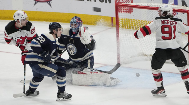 Ņūdžersijas "Devils" vārtu guvuma mirklis. Foto: Sue Ogrocki/AP/Scanpix