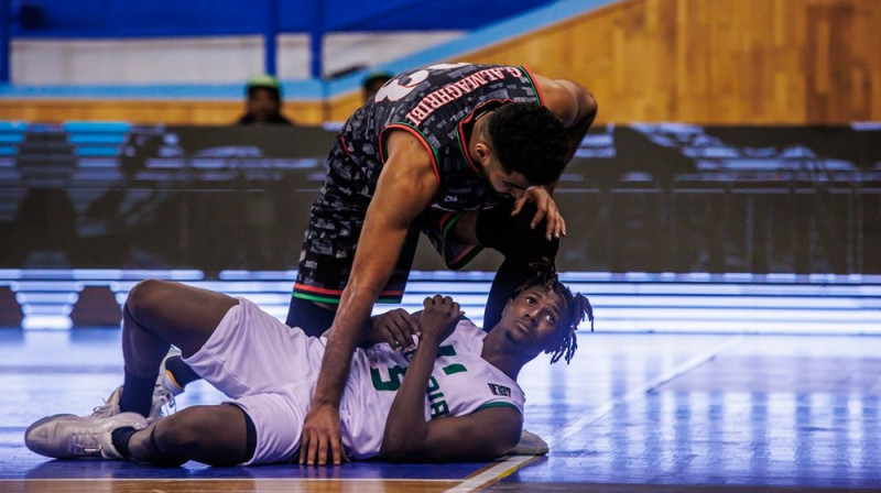 Mirklis no Lībijas un Nigērijas valstsvienību spēles. Foto: FIBA
