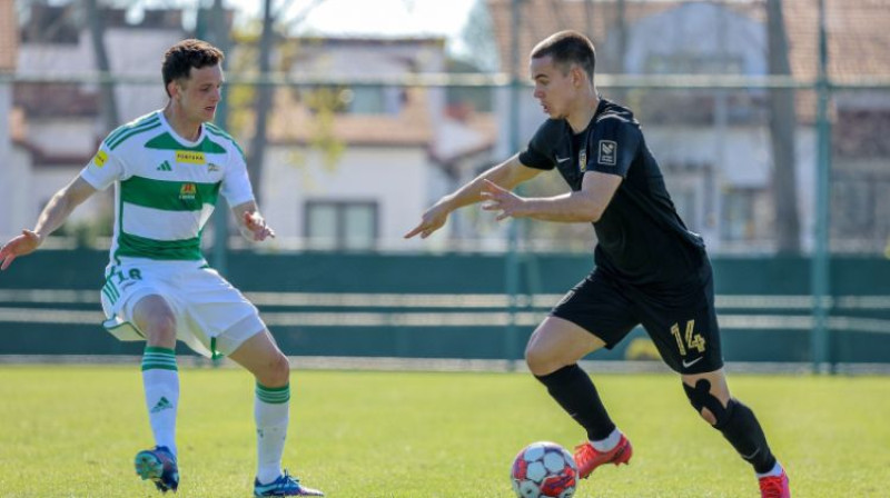 Renārs Varslavāns pret Gdaņskas "Lechia". Foto: Valmiera FC