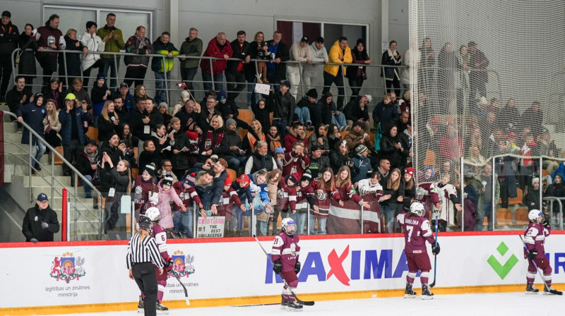 Mirklis pēc Latvijas valstsvienības vārtu guvuma. Foto: Guntis Lazdāns/LHF