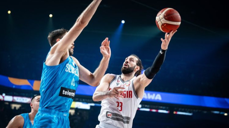 Gruzijas izlases līderis Tornike Šengelija. Foto: FIBA
