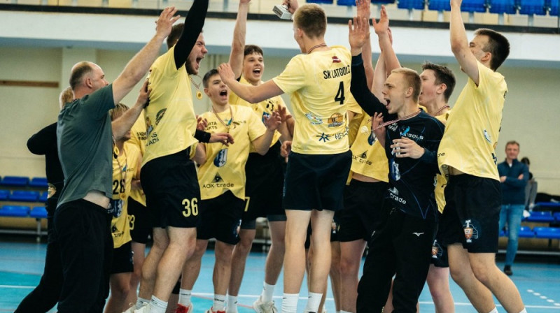 Baltijas U17 čempioni Ludzas NSS. Foto: Latvijas Handbola federācija.