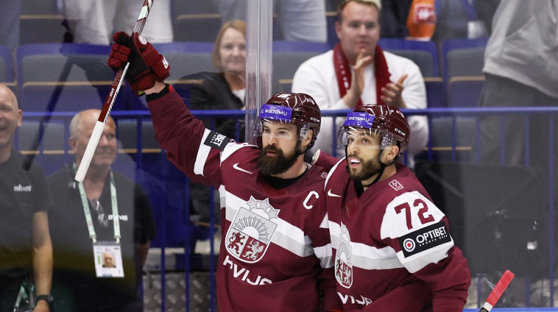 Kaspars Daugaviņš un Jānis Jaks 2024. gada 12. maijā Ostravā. Foto: Reuters/Scanpix