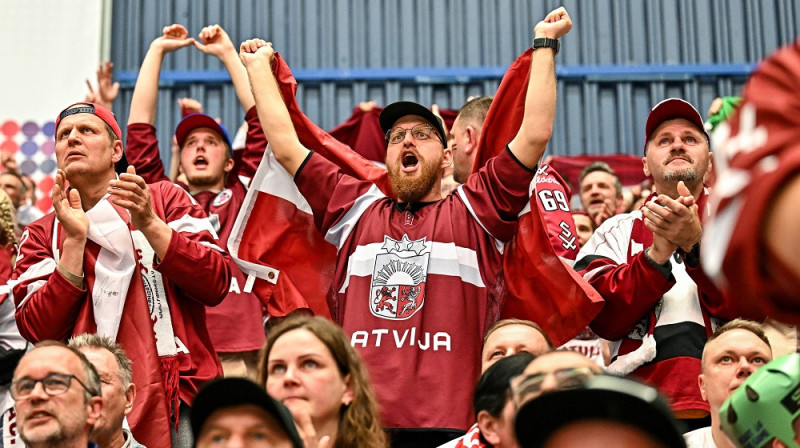 Latvijas atbalstītāji 2024. gada 11. maijā Ostravā. Foto: Lukasz Sokala/Zuma Press/Scanpix
