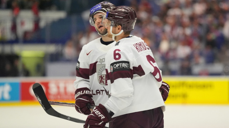 Mārtiņš Dzierkals un Markuss Komuls. Foto: Guntis Lazdāns/LHF