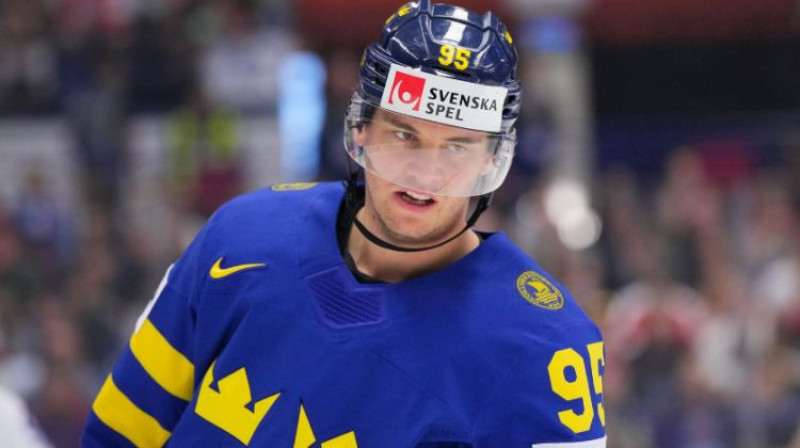 Andrē Burakovskis. Foto: IIHF
