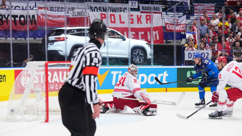 Ņikitas Mihaiļisa vārtu guvuma mirklis. Foto: Matt Zambonin/IIHF