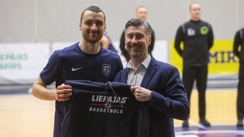 Kristaps Miglinieks un Normunds Atvars. Foto: Ģirts Ģertsons/BK Liepāja