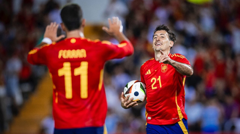 Mikels Ojarsavals pēc vārtu guvuma pret Andoras valstsvienību. Foto: Selección Española Masculina de Fútbol