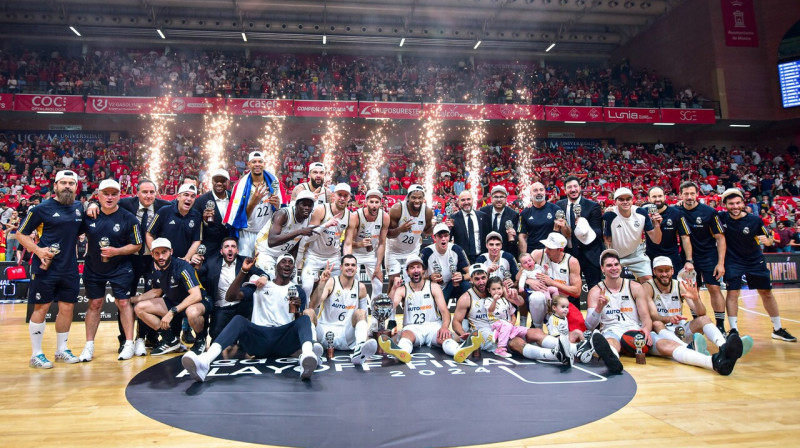 2024. gada Spānijas čempione Madrides "Real". Foto: Real Madrid Basket