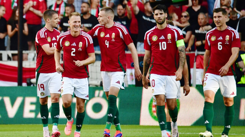 Ungārijas valstsvienības futbolisti. Foto: Marton Monus/Reuters/Scanpix