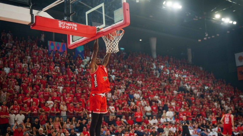 Telavivas "Hapoel" basketbolists Ksavjers Manfords. Foto: Hapoel Tel Aviv BC