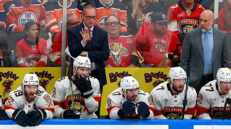 Floridas "Panthers" hokejisti un galvenais treneris Pols Morīss. Foto: Jeff Vinnick/AFP/Scanpix