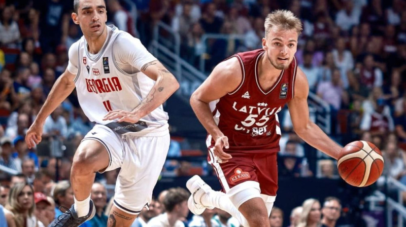 Artūrs Žagars uzbrukumā. Foto: FIBA