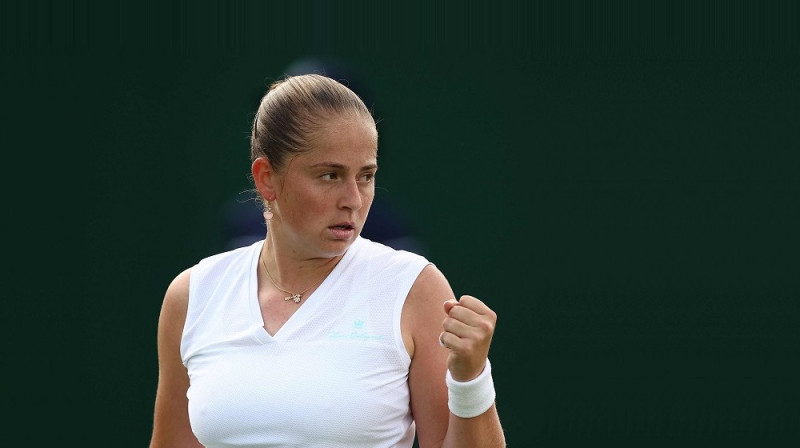 Aļona Ostapenko. Foto: AFP/Scanpix