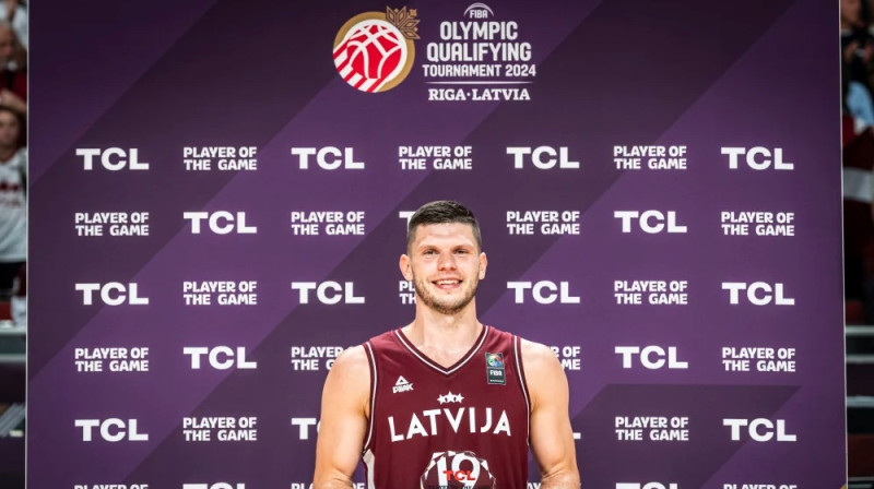 Rihards Lomažs 2024. gada 6. jūlijā. Foto: FIBA