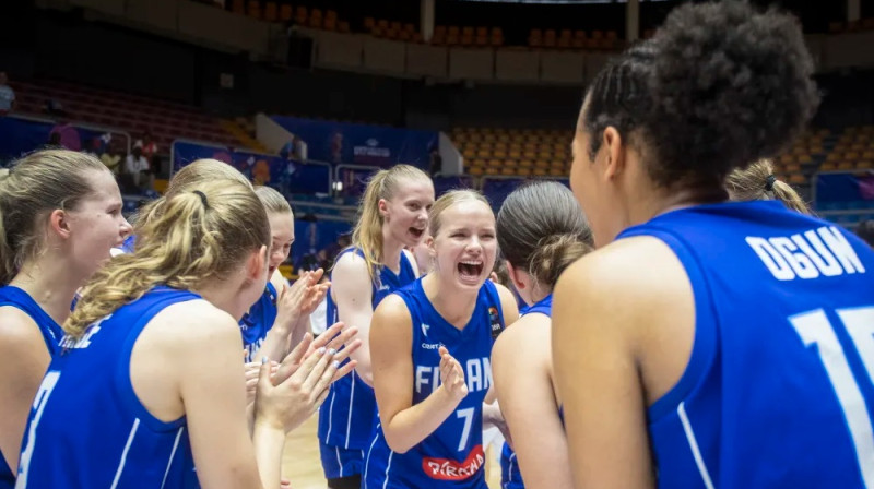 Somijas U17 meitenes 2024. gada 16. jūlijā. Foto: FIBA