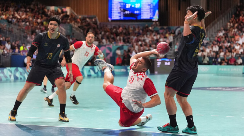 Mirklis no Horvātijas valstsvienības uzbrukuma spēlē pret Japānu. Foto: Ulrik Pedersen/Zumapress.com/Scanpix