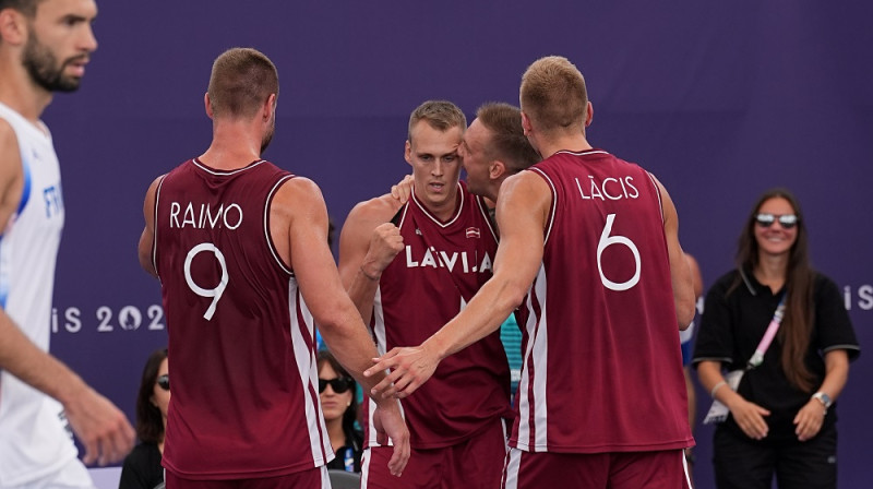 Latvijas 3x3 izlase svin panākumu. Foto: Edijs Pālens/LETA/LOK