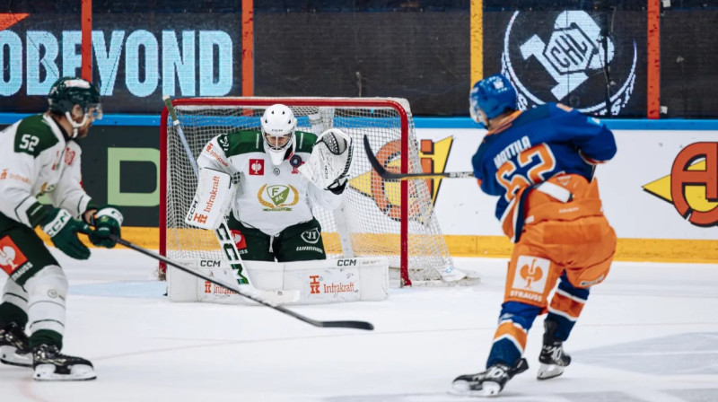 Mirklis no Tamperes "Tappara" un Kārlstades "Färjestad" spēles. Foto: Jooel Hilden/Tappara Tampere