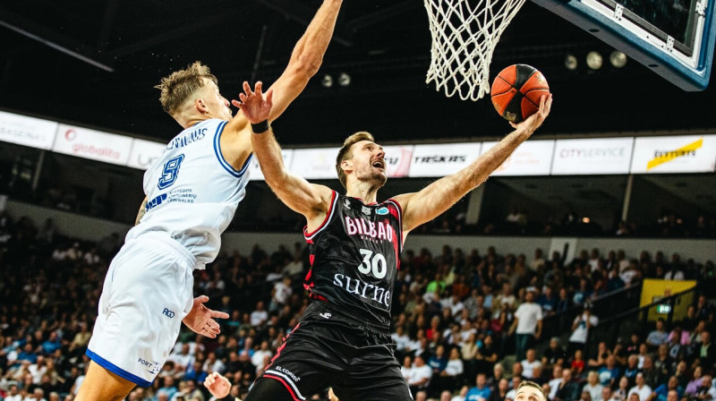 Zorans Dragičs uzbrukumā pret Klaipēdas "Neptūnas". Foto: FIBA