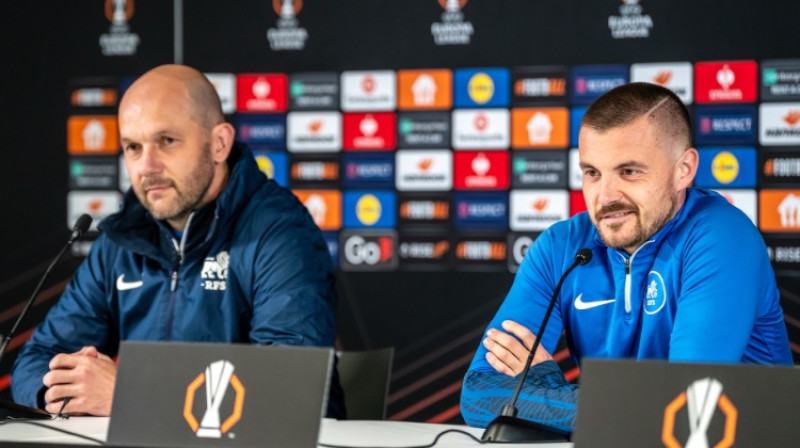 Viktors Morozs un Roberts Savaļnieks. Foto: Sanita Ieva Sparāne/RFS