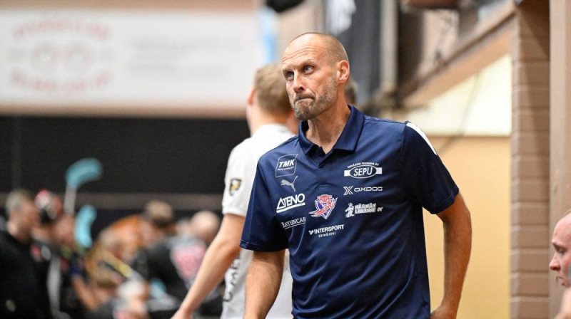 SPV komandas galvenais treneris Jori Isomaki, foto: Esa Jokinen/salibandy.fi