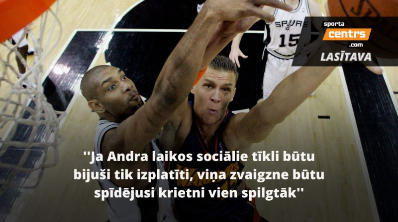 Andris Biedriņš pret Timu Dankanu 2008. gadā. Foto: AP/Scanpix