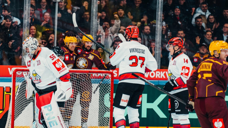 Mirklis pēc Ženēvas "Servette" vārtu guvuma pret Brēmerhāfenes "Fischtown Pinguins". Foto: Adrien Manzoni