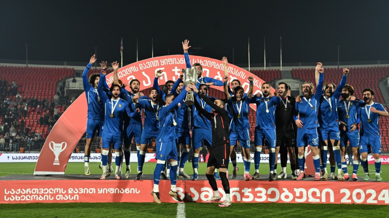 Tbilisi "Spaeri" futbolisti pēc negaidīta triumfa Gruzijas kausa izcīņā.
Foto: Georgian Football Federation (საქართველოს ფეხბურთის ფედერაცია)