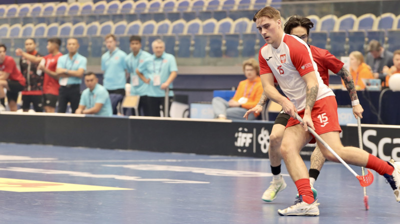 Lukas Dalstroms (#15) spēlē pret Taizemi atzīmējās ar diviem vārtu guvumiem, foto: IFF