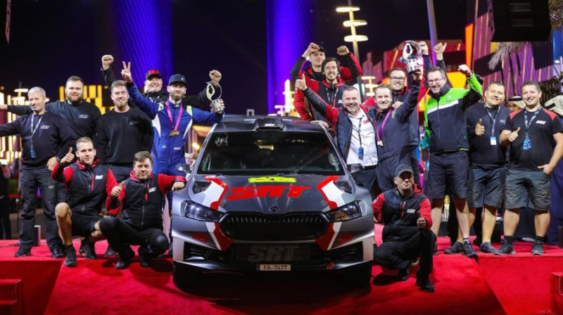 SRT komanda pagājušā gada Kataras rallijā. Foto: www.facebook.com/SportsRacingTechnologies