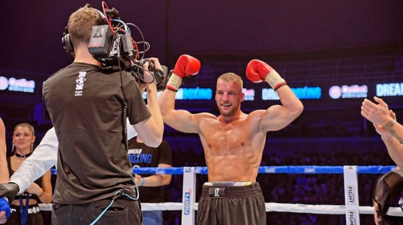 Juris Zundovskis. Foto: kokfights.com
