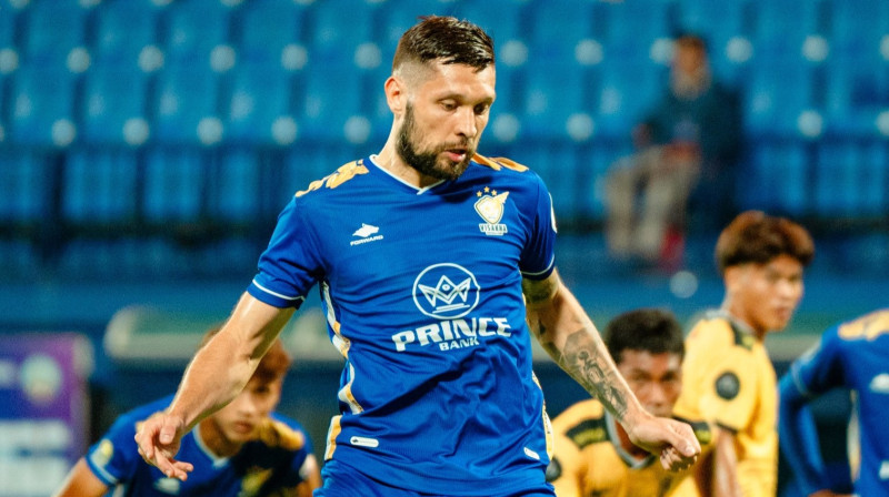 Artūrs Karašausks. Foto: VIsakha FC
