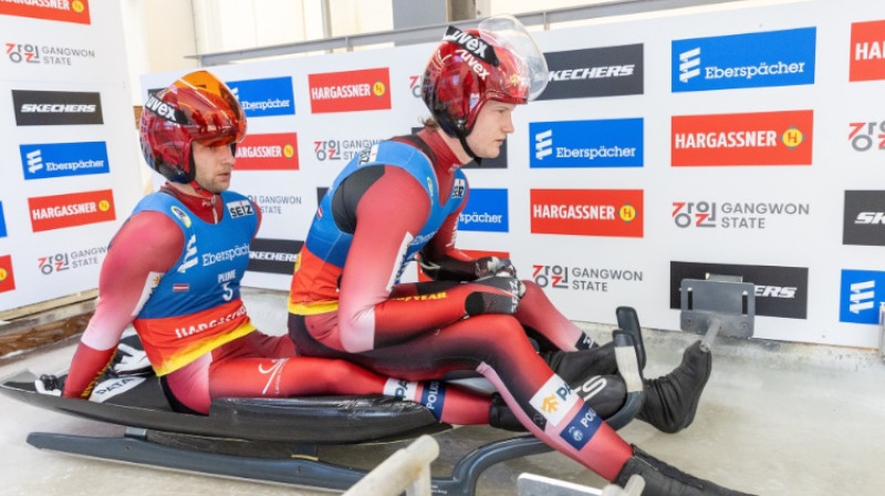 Roberts Plūme un Mārtiņš Bots. Foto: International Luge Federation