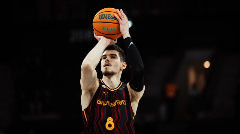 Roberts Blumbergs. Foto: FIBA