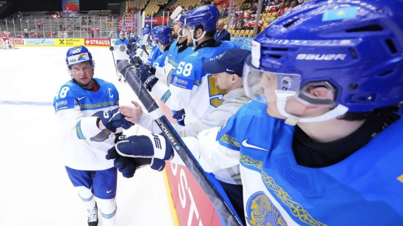 Romāns Starčenko. Foto: IIHF