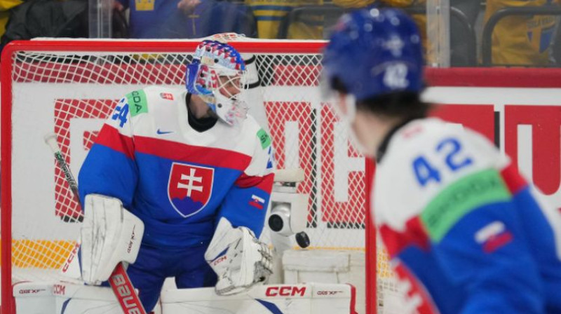Slovāku vārtsargs Patriks Ribārs. Foto: Andrē Ringets/IIHF