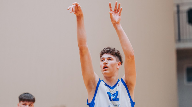 DSN spēlētājs Kristers Skrinda 2025. gada 10. maijā. Foto: Agris Šarkovskis