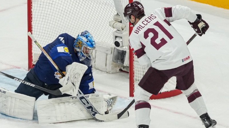 Jūse Saross un Rūdolfs Balcers. Foto: Guntis Lazdāns/LHF