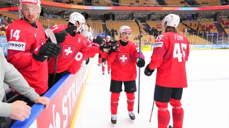 Šveices izlases hokejisti Foto: IIHF