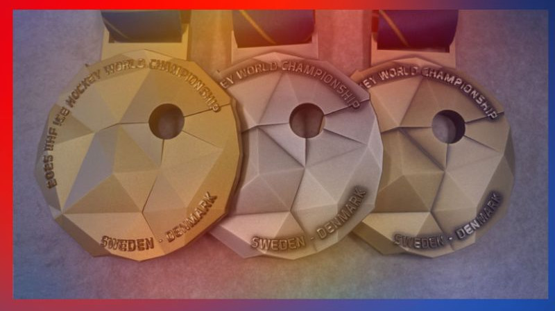 PČ medaļas - Krievijas izlasei šobrīd līdz tā kā līdz Mēnesim, taču IIHF ranga punkti tāpat tiks saņemti kā par medaļu. Foto: IIHF