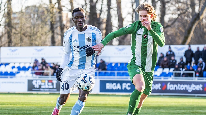 Ahmeds Ankrā pret Ivo Minkeviču. Foto: Riga FC